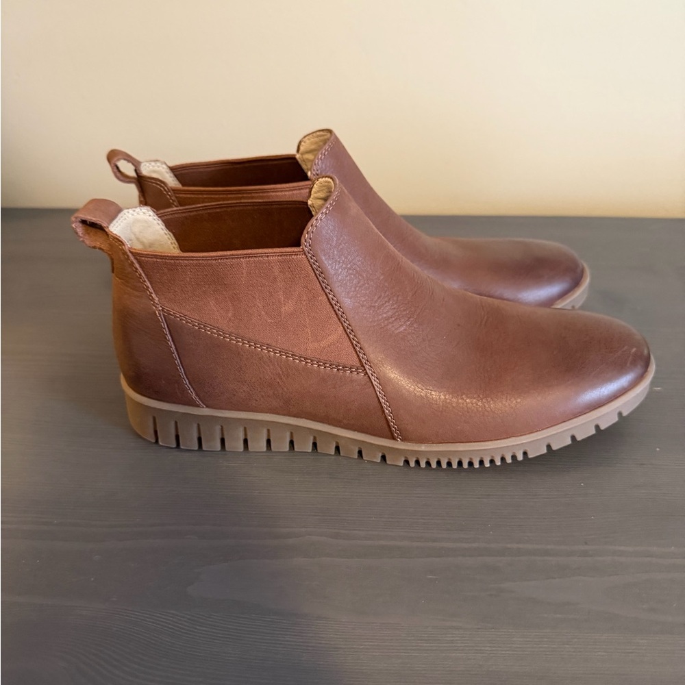 Dansko Louisa Leather Booties NEW - Picture 5 of 9